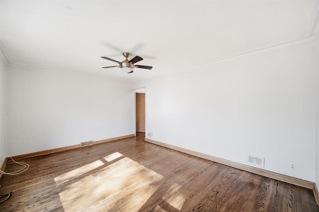 529 Gertrude Avenue, Winnipeg, Manitoba R3L 0N1 - Photo 35 - 202623105