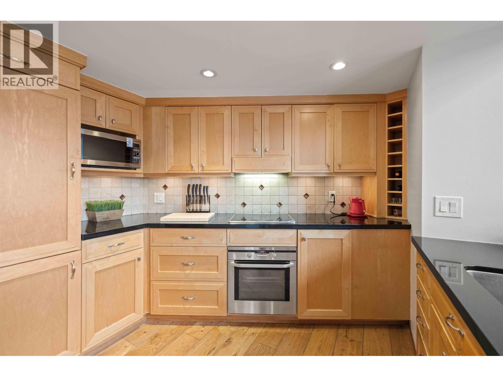 708 22 E Cordova Street, Vancouver, British Columbia  V6A 4G8 - Photo 5 - R3162831