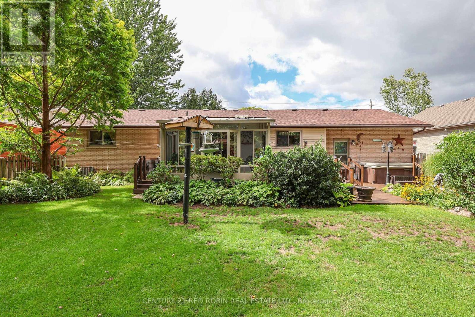 359 Oak Avenue, Strathroy-Caradoc, Ontario  N7G 3A9 - Photo 11 - X13783130