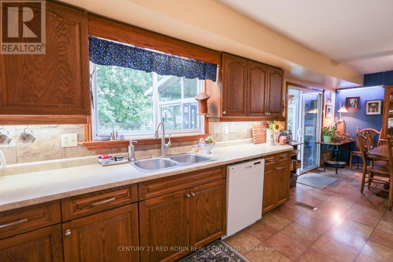359 Oak Avenue, Strathroy-Caradoc, Ontario  N7G 3A9 - Photo 29 - X13783130