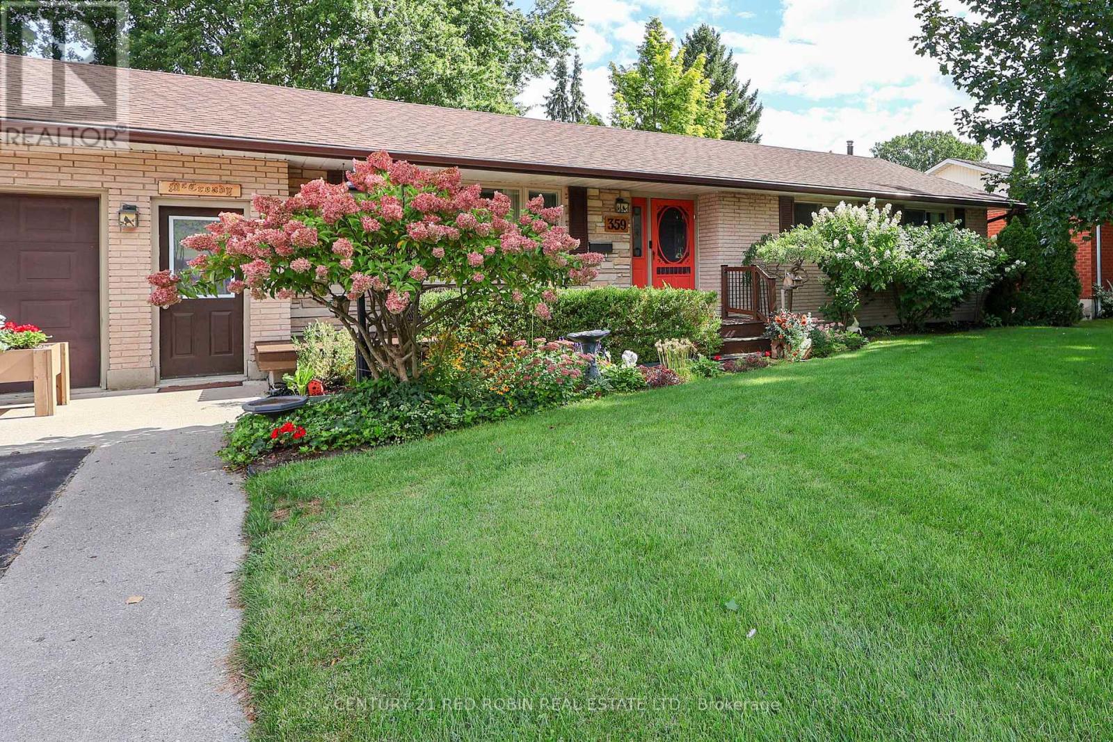 359 Oak Avenue, Strathroy-Caradoc, Ontario  N7G 3A9 - Photo 3 - X13783130