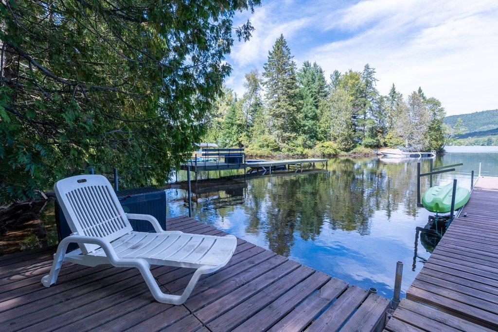 734 Ch. du Lac-Sylvère Saint-Donat Quebec Canada J0T2C0 2