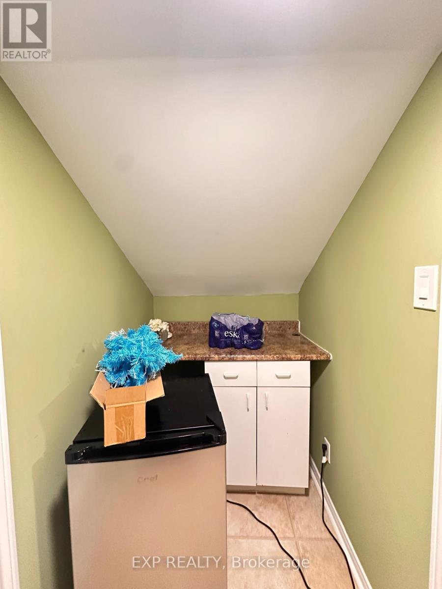 2888 St Joseph Boulevard, Ottawa, Ontario  K1C 1G7 - Photo 12 - X13783168
