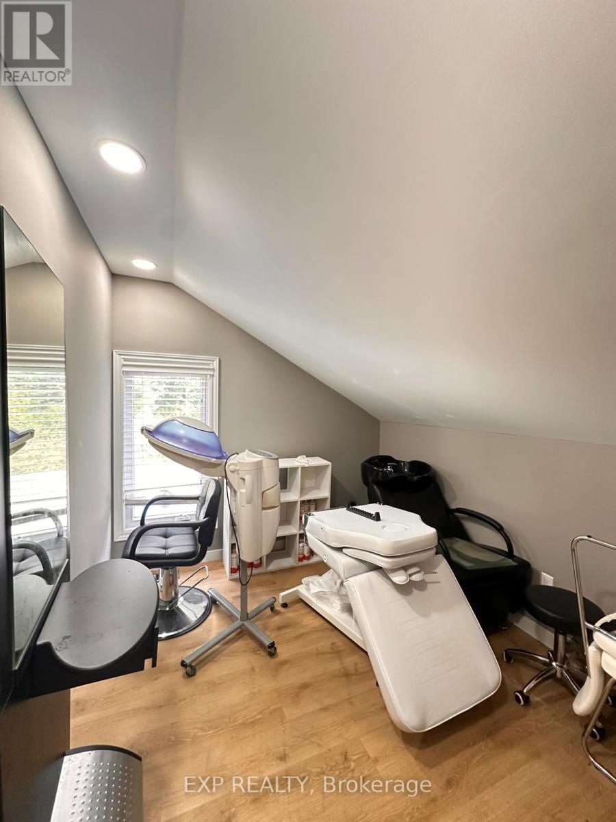 2888 St Joseph Boulevard, Ottawa, Ontario  K1C 1G7 - Photo 15 - X13783168