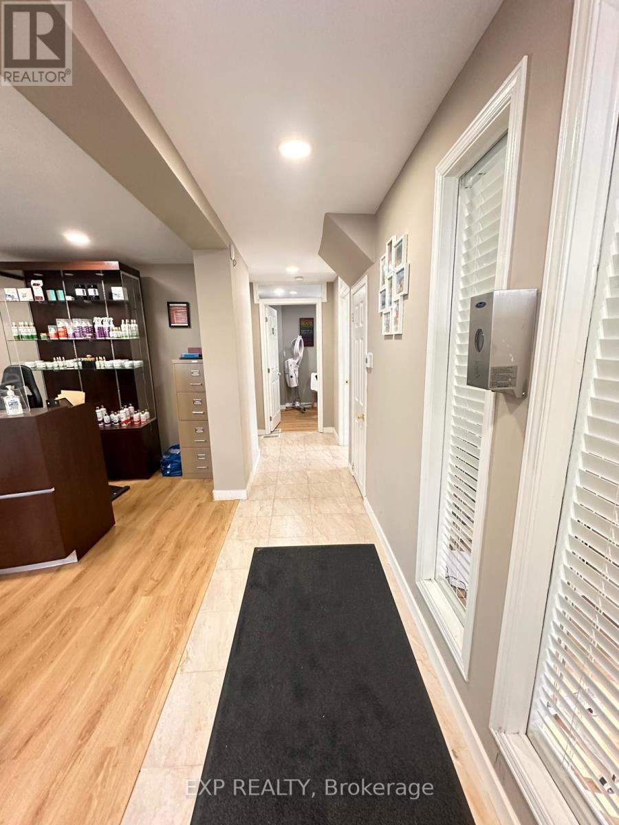 2888 St Joseph Boulevard, Ottawa, Ontario  K1C 1G7 - Photo 5 - X13783168