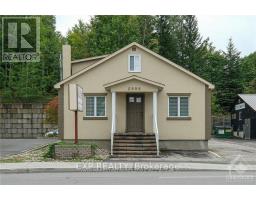 2888 ST JOSEPH BOULEVARD, Ottawa, Ontario