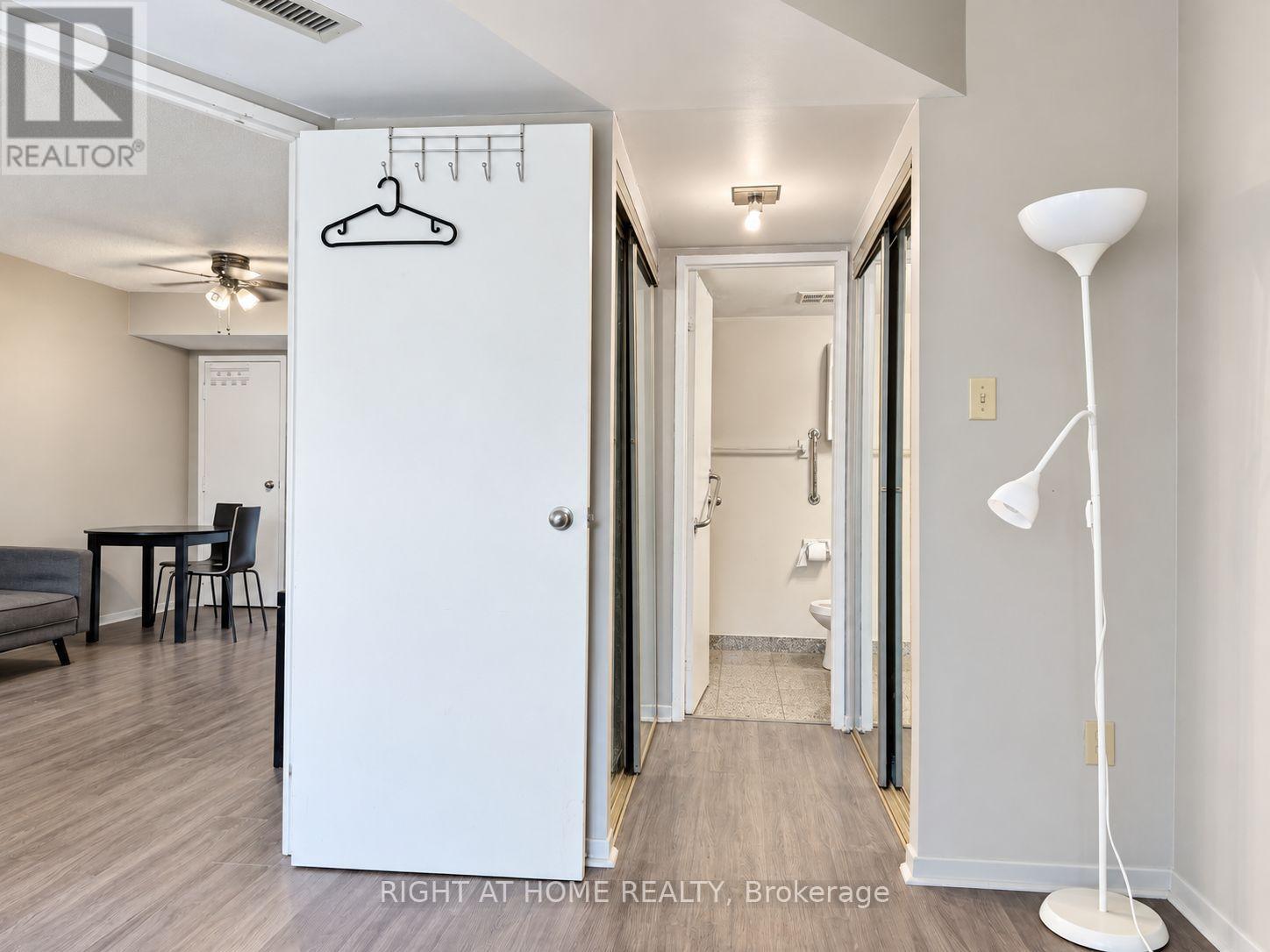 402 - 1001 Bay Street, Toronto (Bay Street Corridor), Ontario  M5S 3A6 - Photo 15 - C13783196