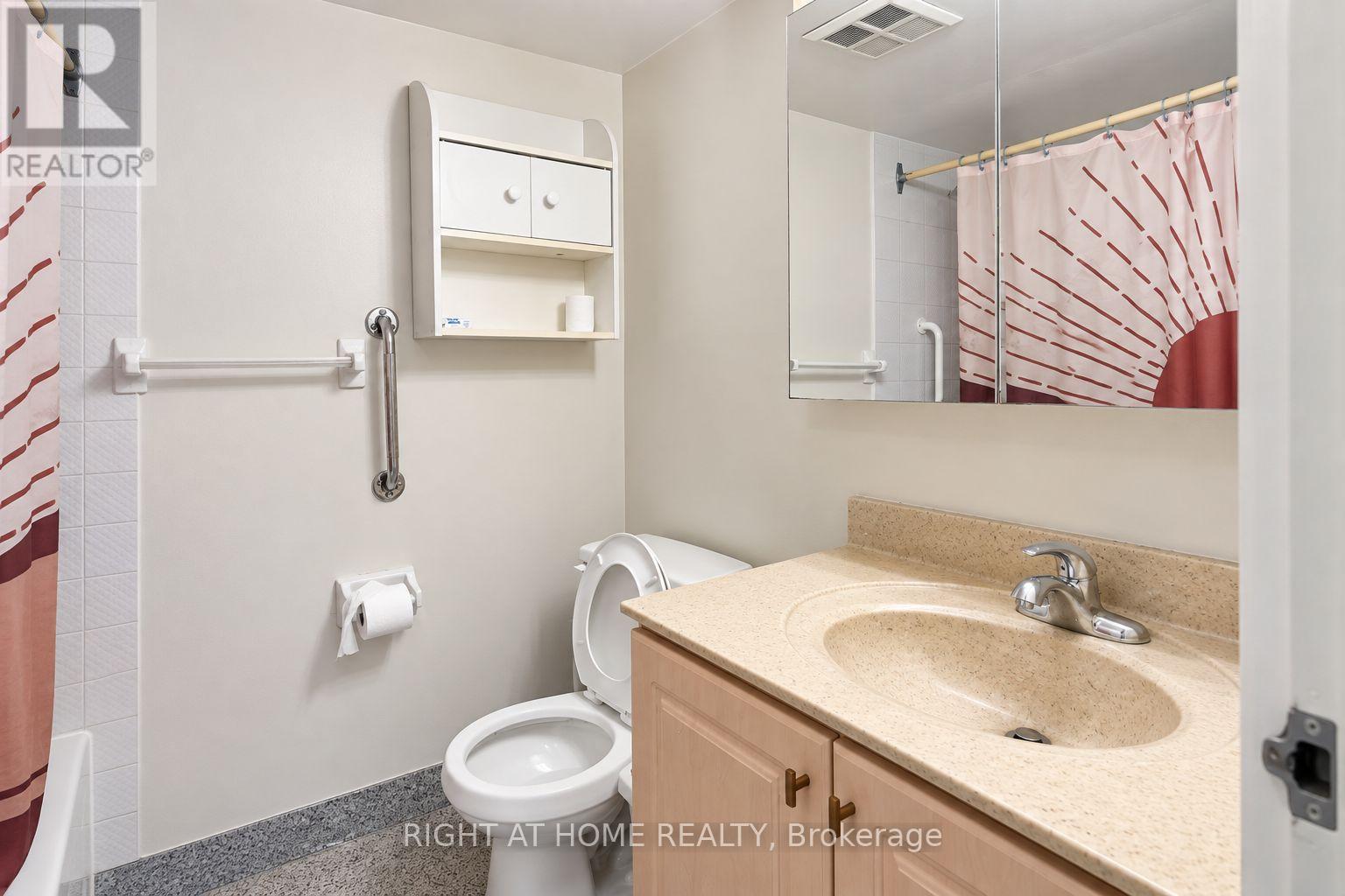 402 - 1001 Bay Street, Toronto (Bay Street Corridor), Ontario  M5S 3A6 - Photo 16 - C13783196