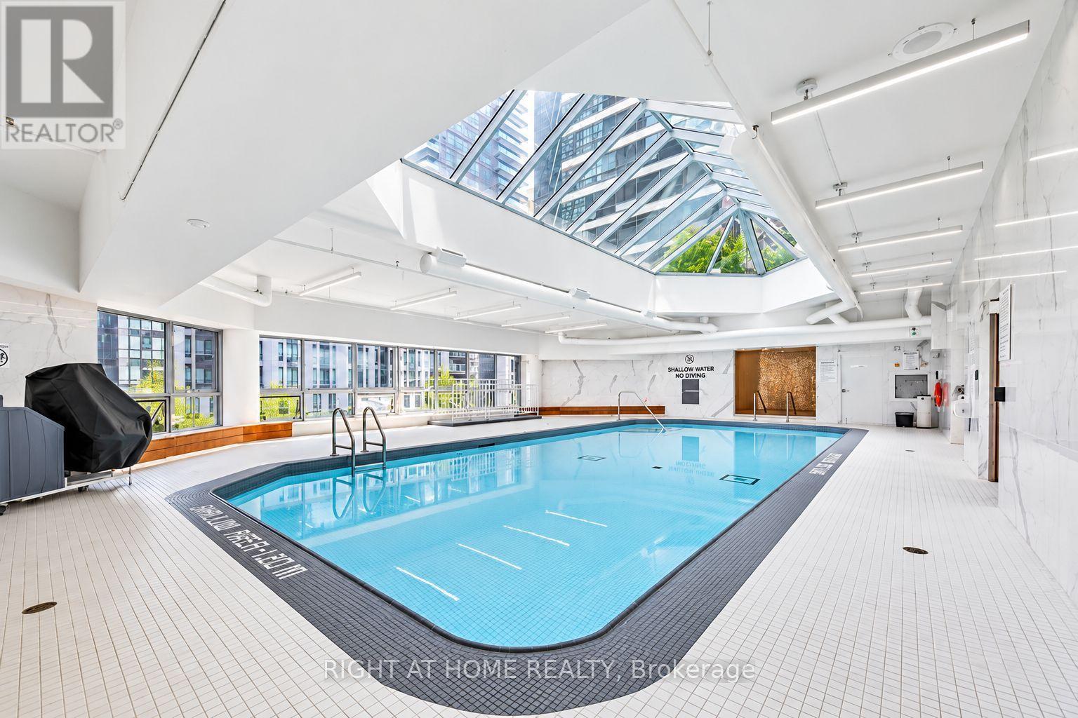 402 - 1001 Bay Street, Toronto (Bay Street Corridor), Ontario  M5S 3A6 - Photo 17 - C13783196