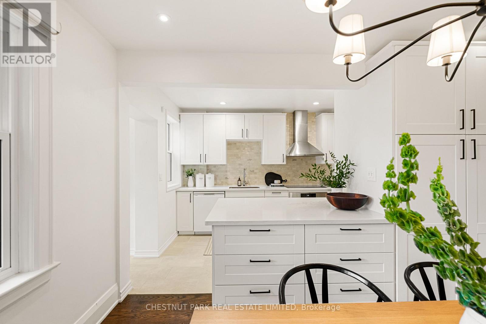 198 Bowood Avenue, Toronto, Ontario  M4N 1Y6 - Photo 13 - C13783198