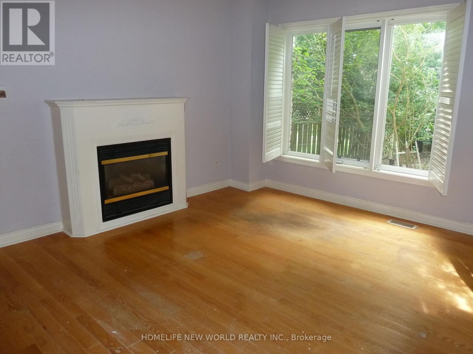 3022 Bayview Avenue, Toronto, Ontario  M2N 5L1 - Photo 2 - C13783200