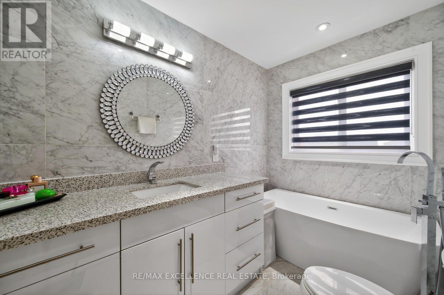 442 Pharmacy Avenue S, Toronto, Ontario  M1L 3G6 - Photo 27 - E13783140