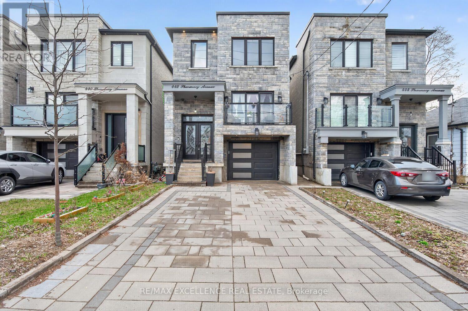 442 Pharmacy Avenue S, Toronto, Ontario  M1L 3G6 - Photo 3 - E13783140