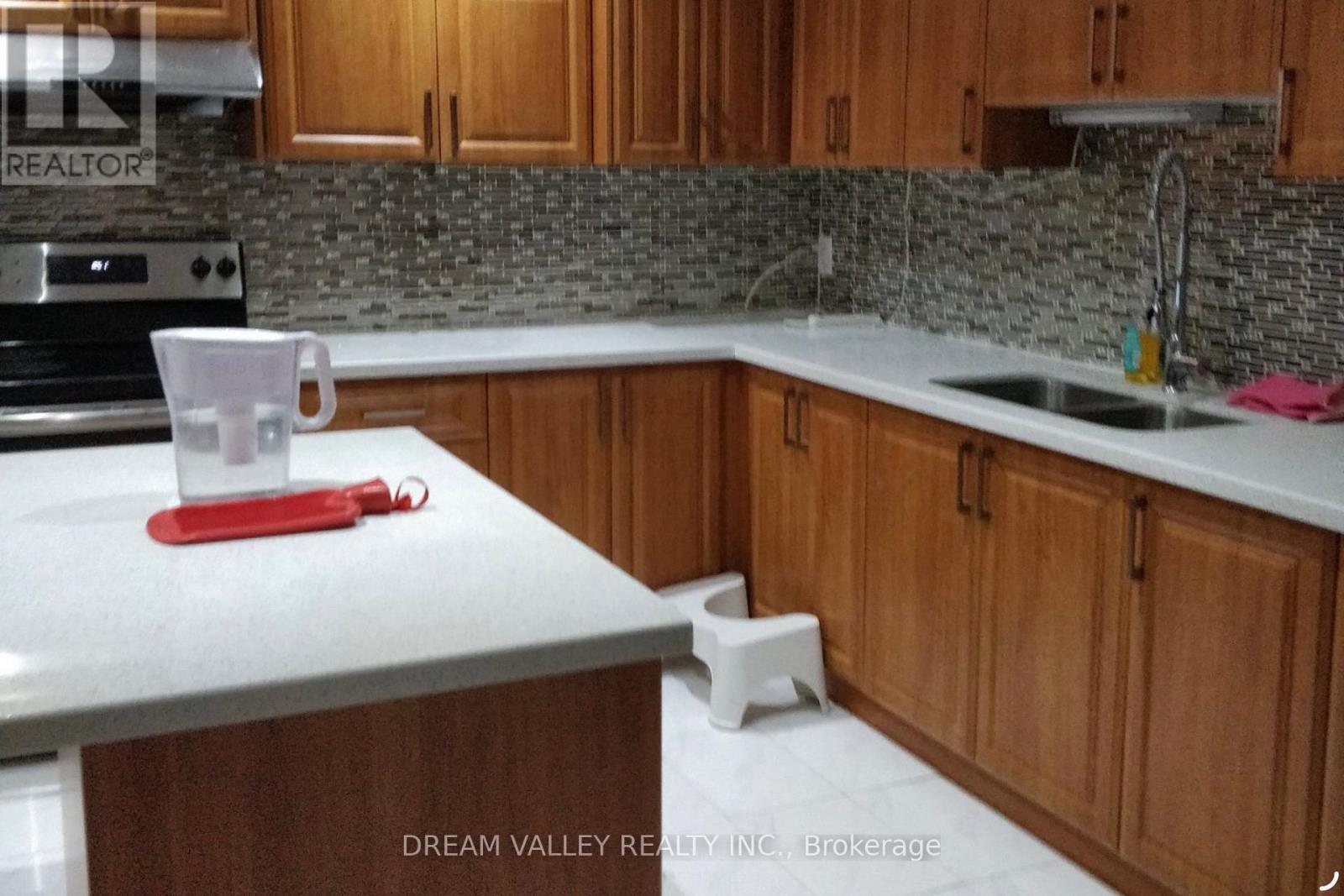 Basement - 275 Waterford Gate, Pickering (Highbush), Ontario  L1V 6N3 - Photo 14 - E13783158