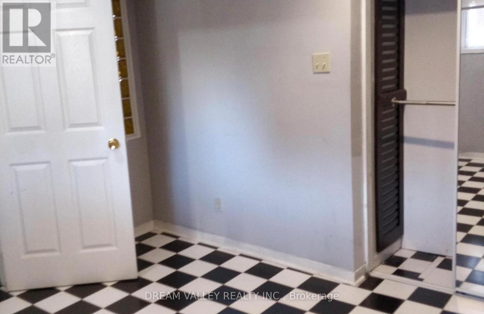 Basement - 275 Waterford Gate, Pickering (Highbush), Ontario  L1V 6N3 - Photo 6 - E13783158