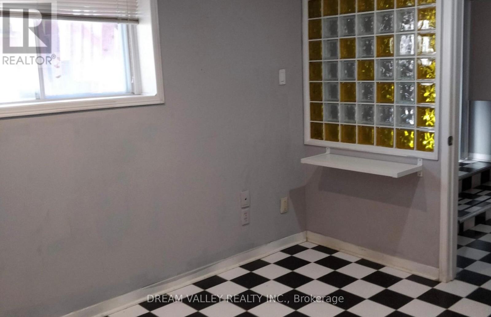 Basement - 275 Waterford Gate, Pickering (Highbush), Ontario  L1V 6N3 - Photo 9 - E13783158
