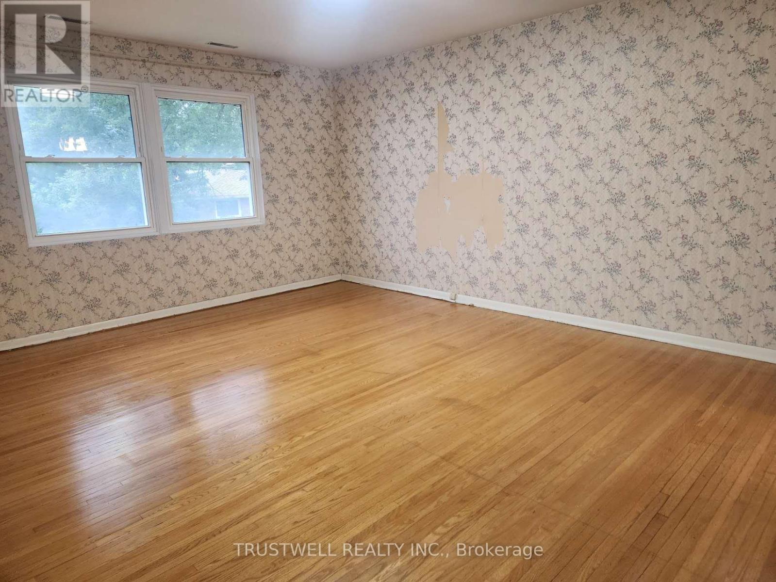 38 Rosscowan Crescent, Toronto (L'amoreaux), Ontario  M1W 1K7 - Photo 5 - E13783164