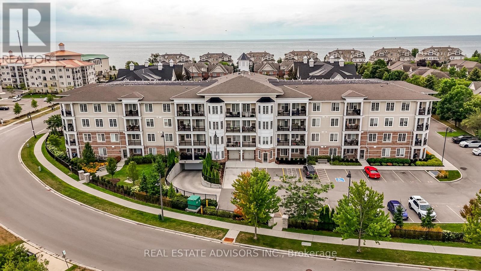 203 - 65 Shipway Avenue, Clarington (Newcastle), Ontario  L1B 0B7 - Photo 3 - E13783170