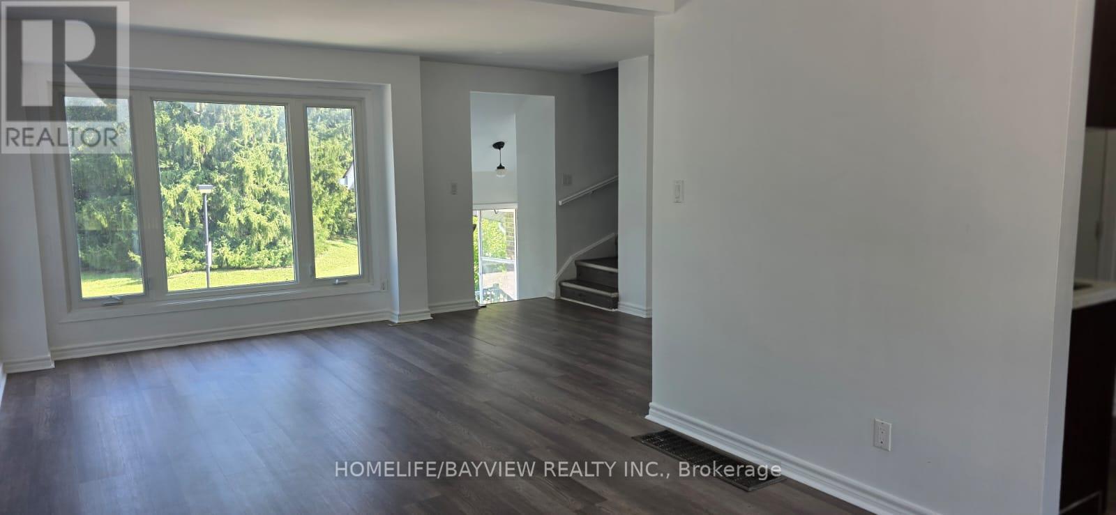 13 - 303 Garden Street, Whitby (Downtown Whitby), Ontario  L1N 3W3 - Photo 2 - E13783172