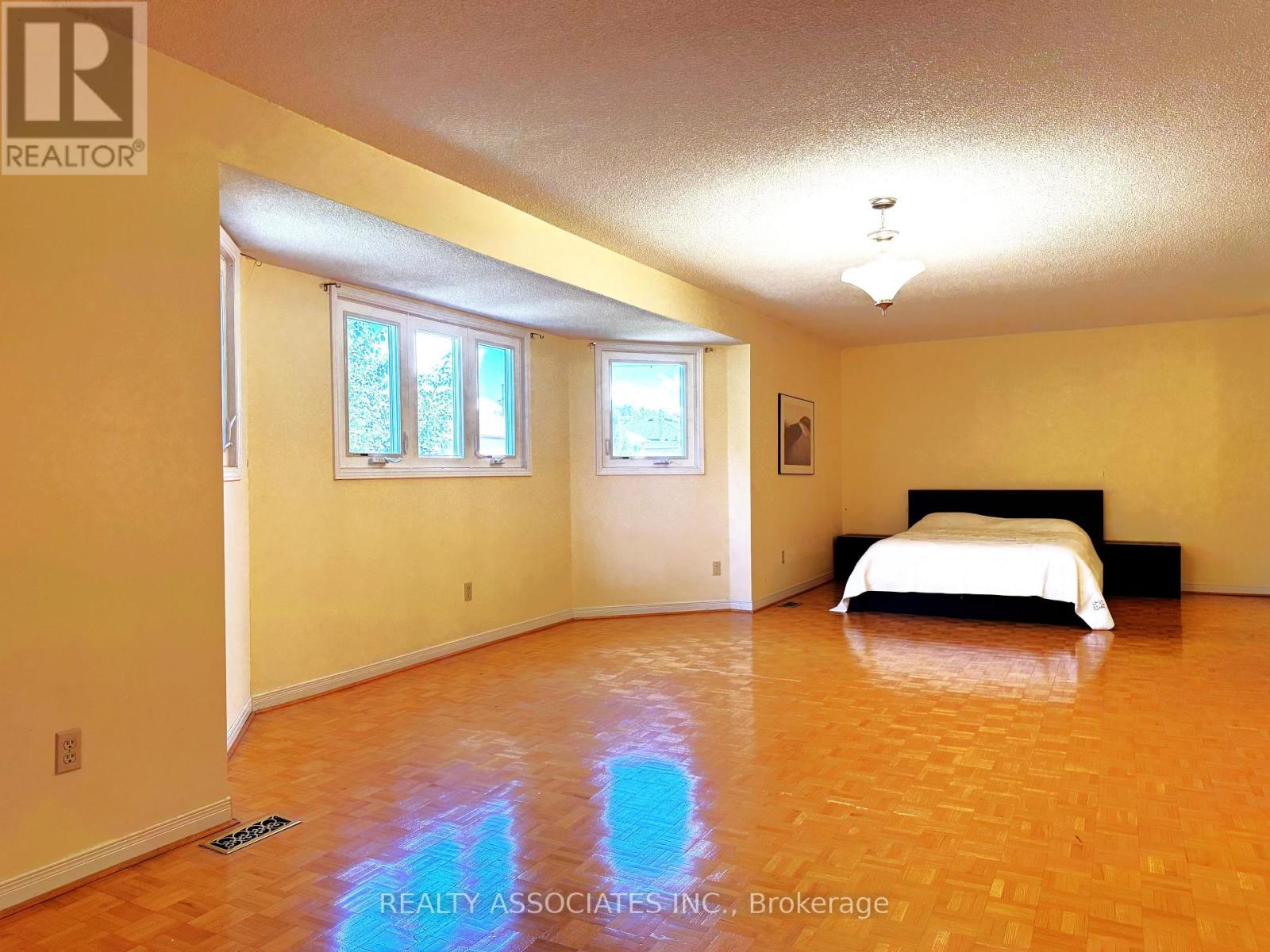 46 Lagani Avenue, Richmond Hill, Ontario  L4B 3C7 - Photo 11 - N13783152