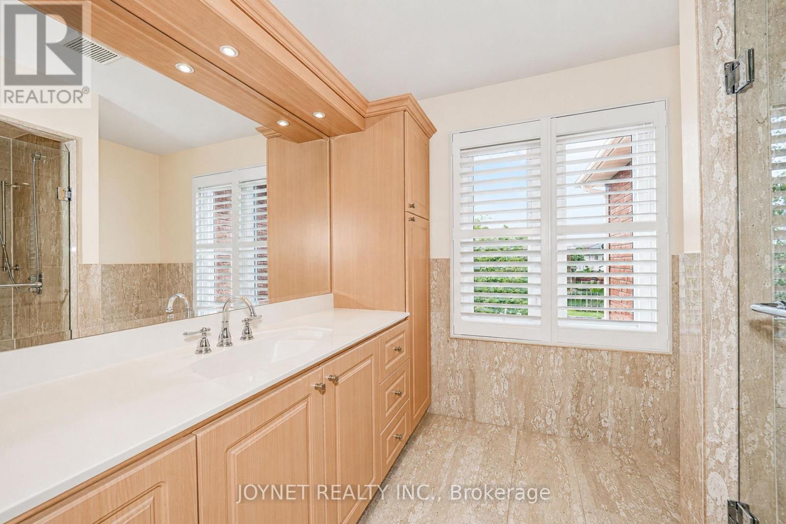 2 Woodriver Street, Richmond Hill (Devonsleigh), Ontario  L4S 1B2 - Photo 29 - N13783154