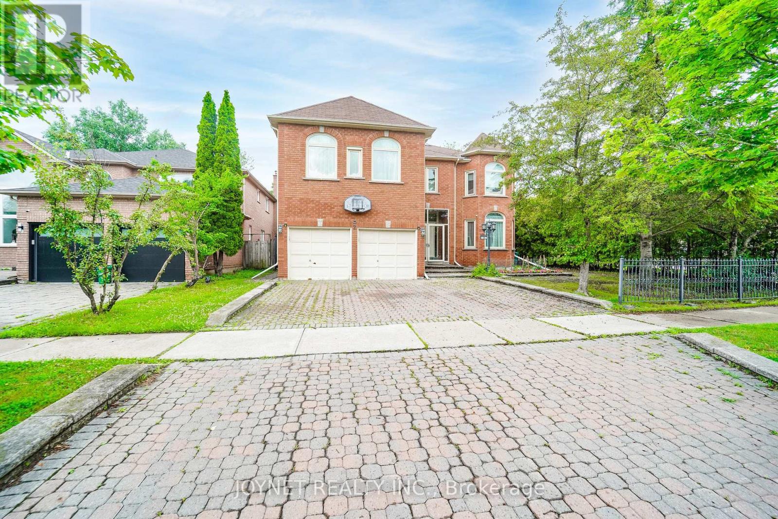 2 Woodriver Street, Richmond Hill (Devonsleigh), Ontario  L4S 1B2 - Photo 4 - N13783154