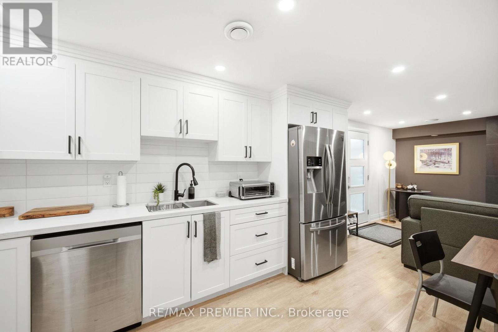 115 William Roe Boulevard, Newmarket, Ontario  L3Y 1B1 - Photo 17 - N13783176