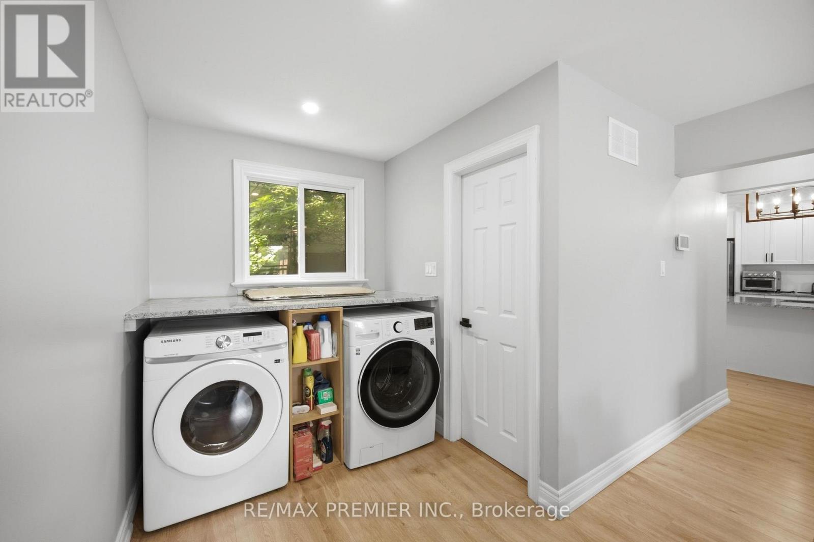 115 William Roe Boulevard, Newmarket, Ontario  L3Y 1B1 - Photo 8 - N13783176