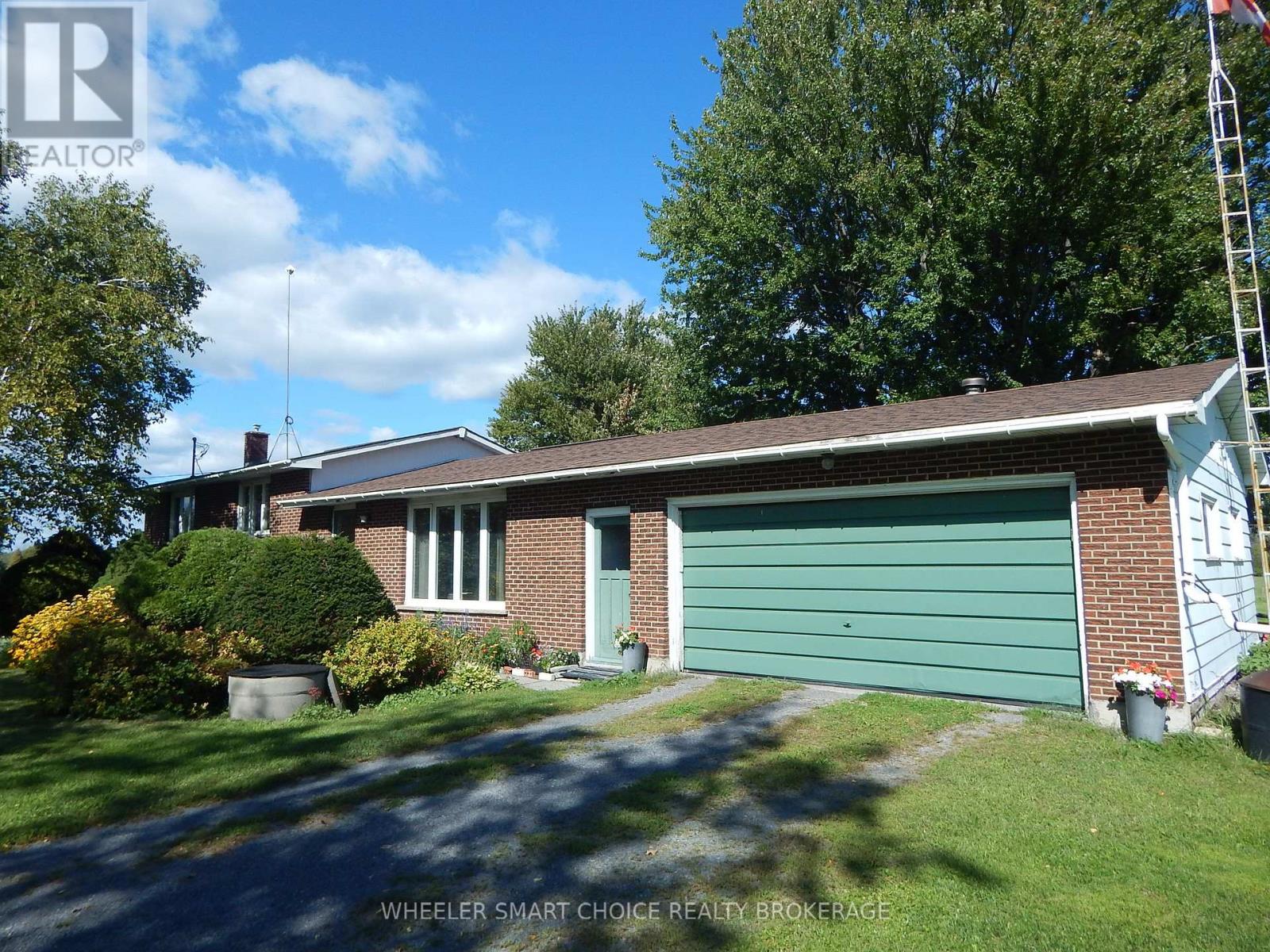 5181 County Road 15 (Avonmore Rd) Road, South Stormont, Ontario K0C 1R0 - Photo 2 - X13783210