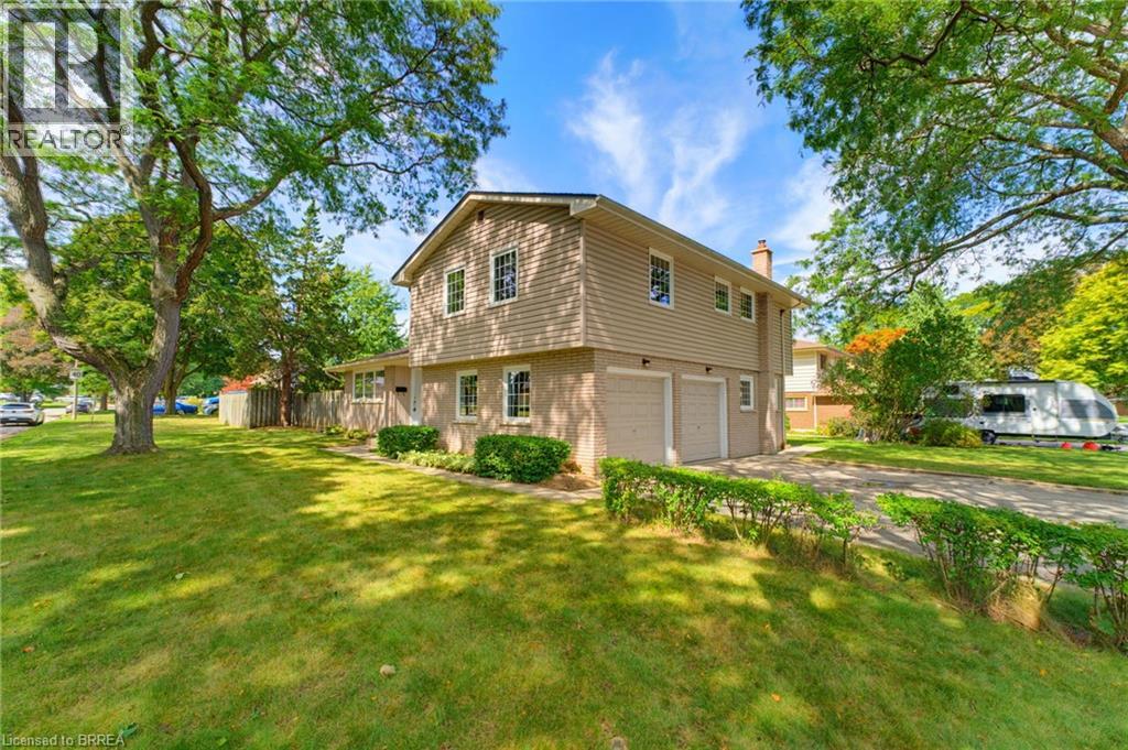 93 Pusey Boulevard, Brantford, Ontario  N3R 2S4 - Photo 2 - 40850572