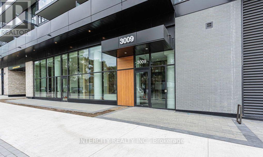 1615 - 3009 Novar Road, Mississauga, Ontario  L5B 0P9 - Photo 2 - W13783120