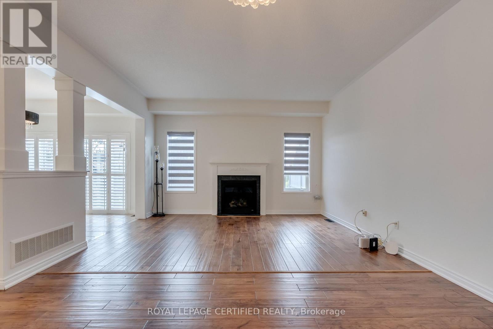 3053 Ferguson Drive, Burlington, Ontario  L7M 0G5 - Photo 6 - W13783162