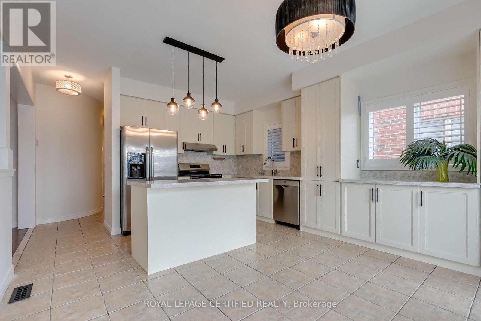 3053 Ferguson Drive, Burlington, Ontario  L7M 0G5 - Photo 9 - W13783162