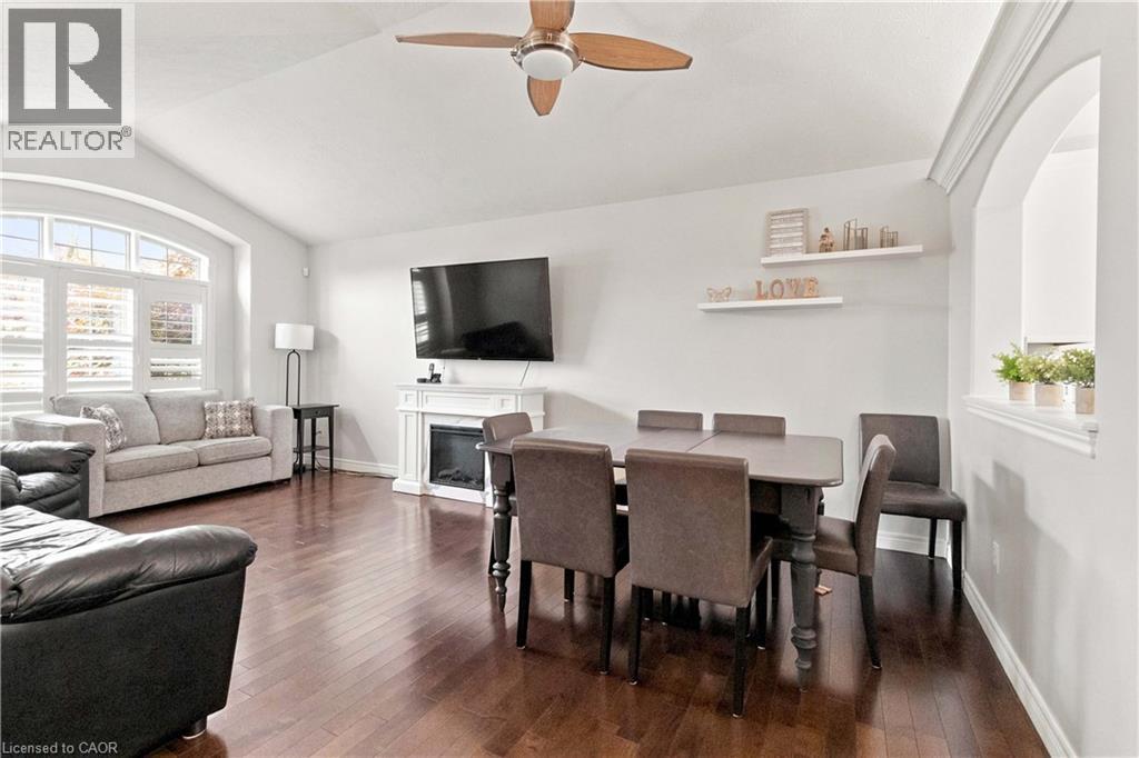 33 Stratford Terrace, Brantford, Ontario  N3T 6P6 - Photo 7 - 40860713