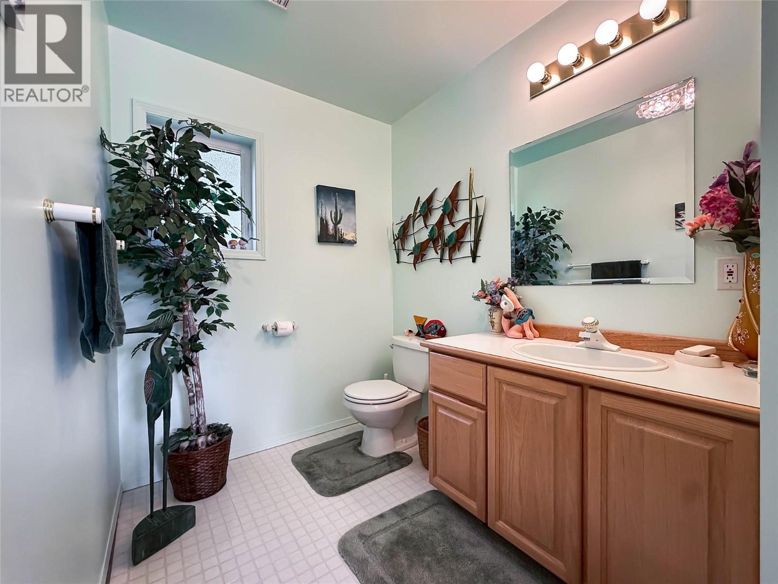 309 Kootenay Street, Lardeau, British Columbia  V0G 1M0 - Photo 33 - 10386187