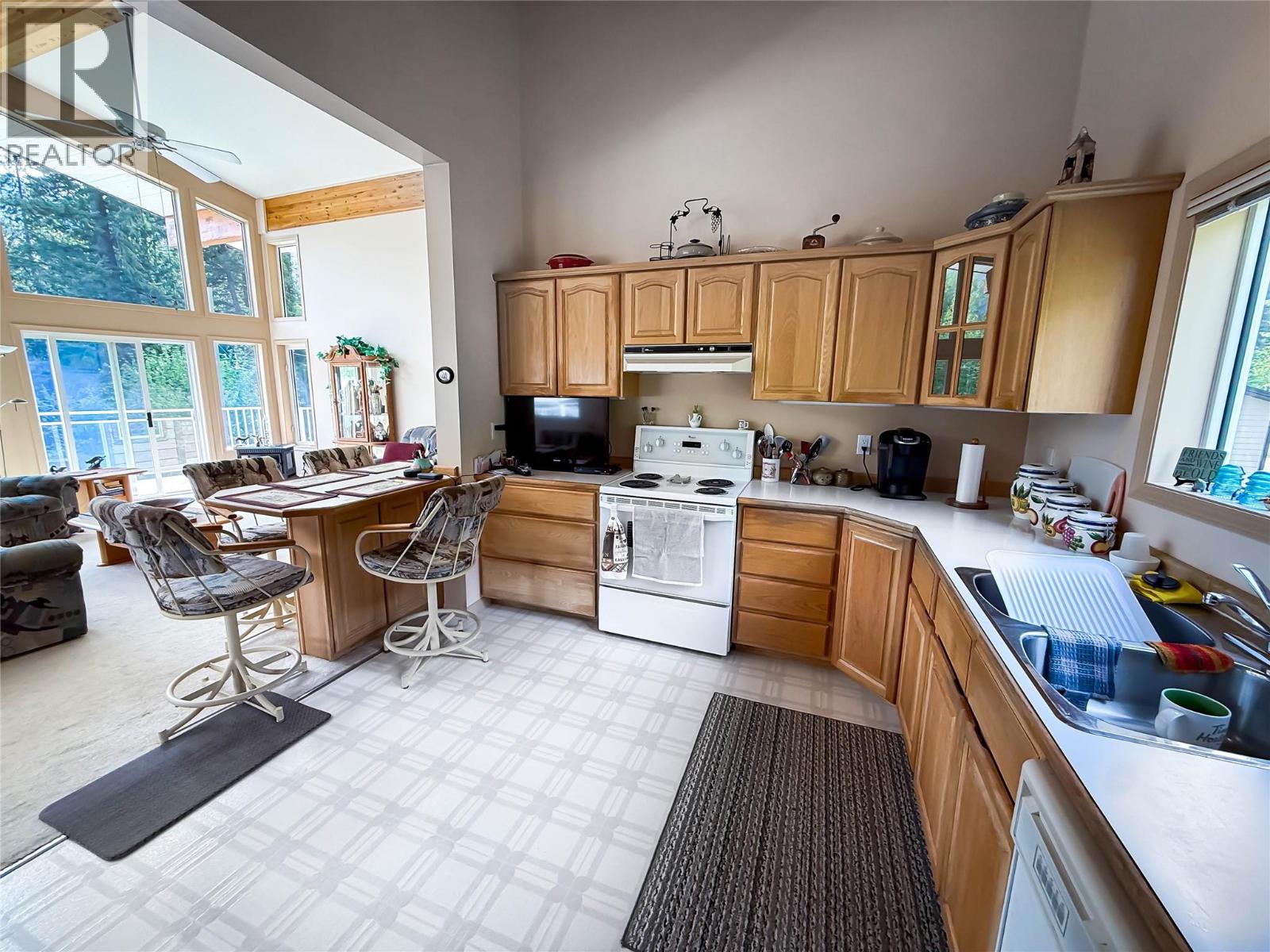 309 Kootenay Street, Lardeau, British Columbia  V0G 1M0 - Photo 25 - 10386187