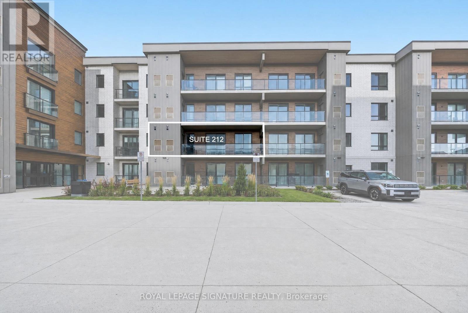 212 - 7549a Kalar Road, Niagara Falls, Ontario  L2H 3W6 - Photo 2 - X13783122