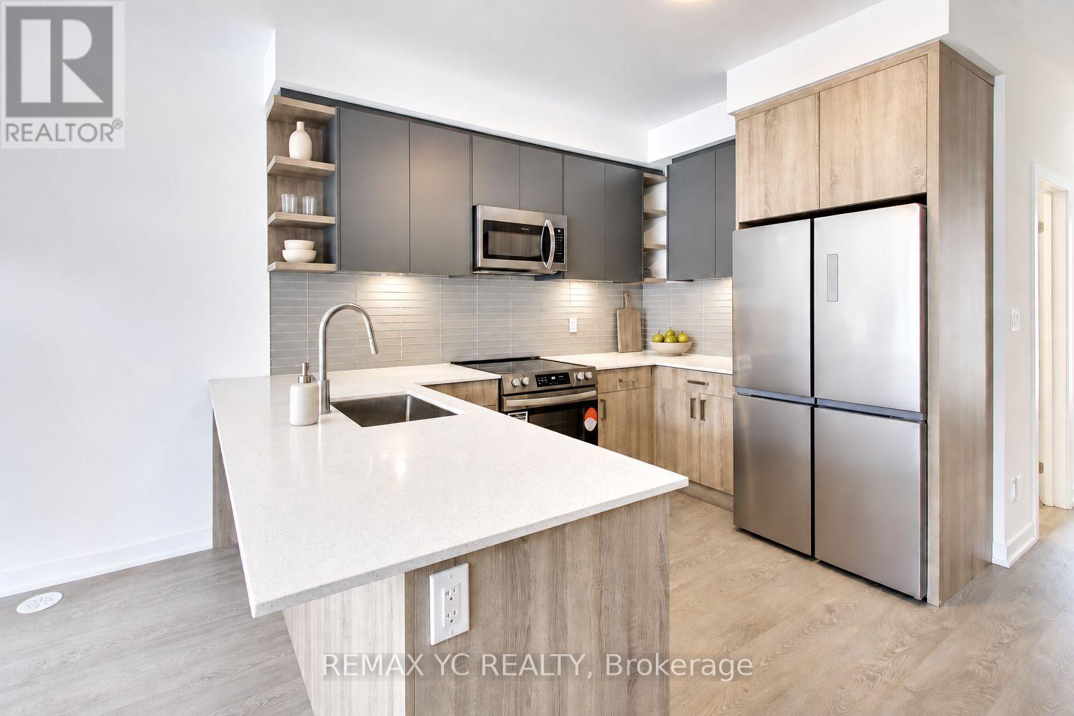 18 Deep Roots Terrace, Toronto, Ontario  M6A 0G1 - Photo 4 - C13534294