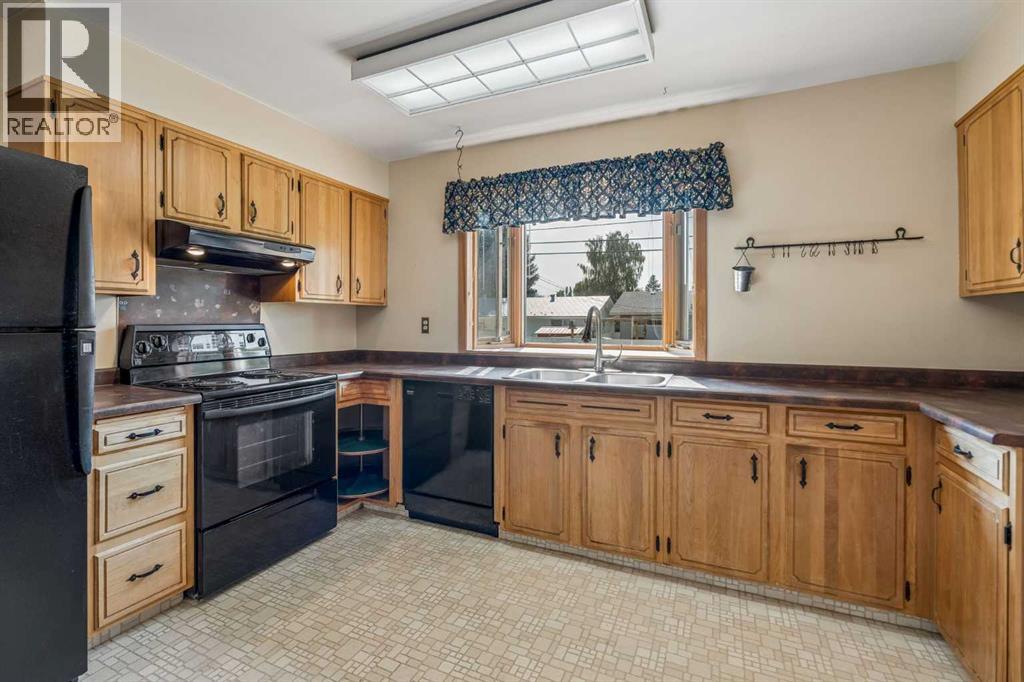 10719 Mapleshire Crescent Se, Calgary, Alberta  T2J 1Z1 - Photo 12 - A2340498