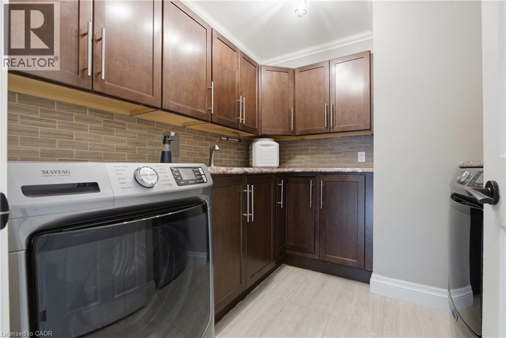 27 John Martin Crescent, Hamilton, Ontario  L8B 0Z9 - Photo 20 - 40863081