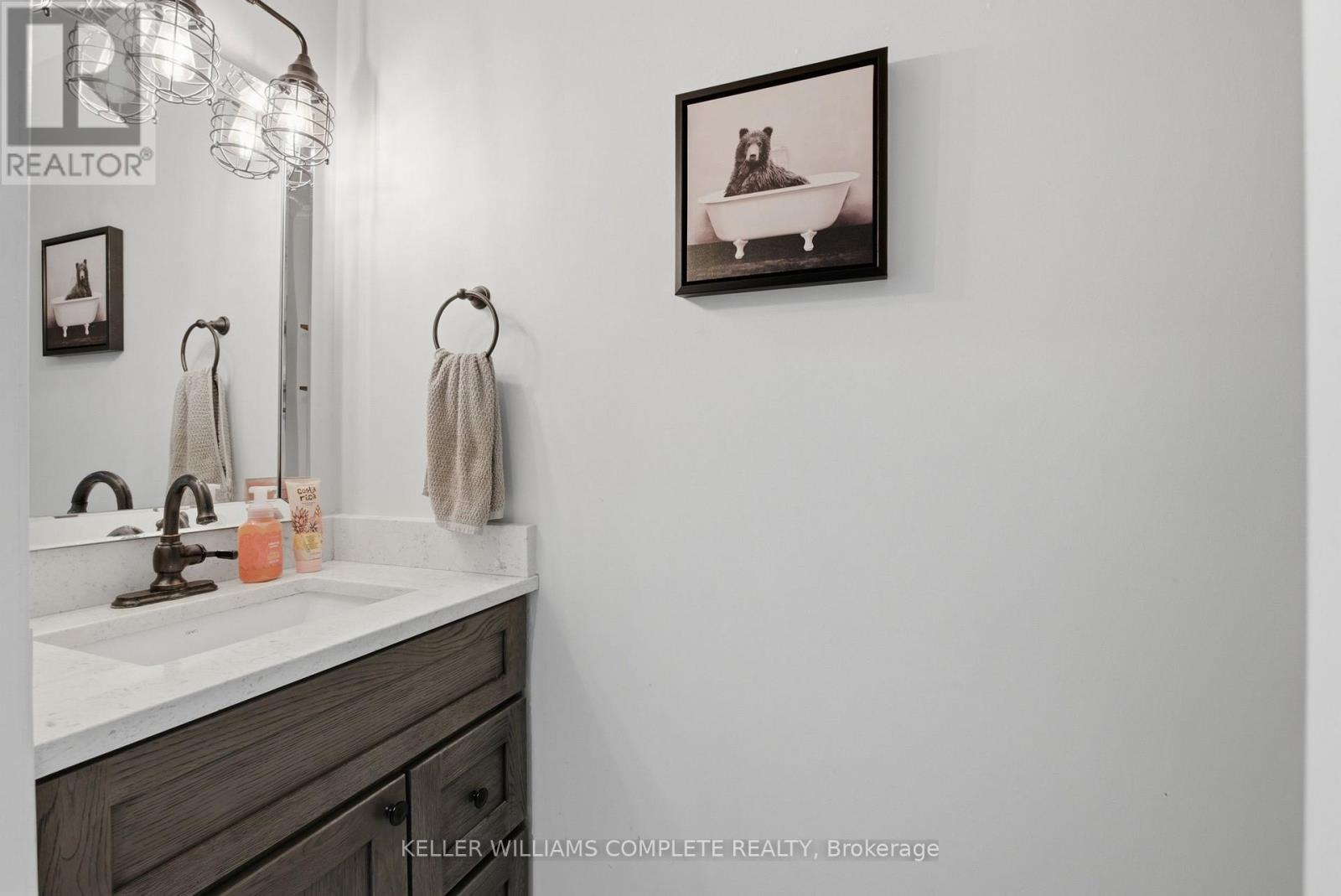 27 John Martin Crescent, Hamilton, Ontario  L8B 0Z9 - Photo 21 - X13782636