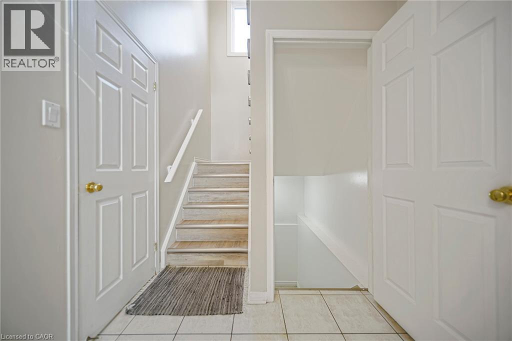 800 Paramount Drive Unit# 1, Stoney Creek, Ontario  L8J 3V7 - Photo 29 - 40861903