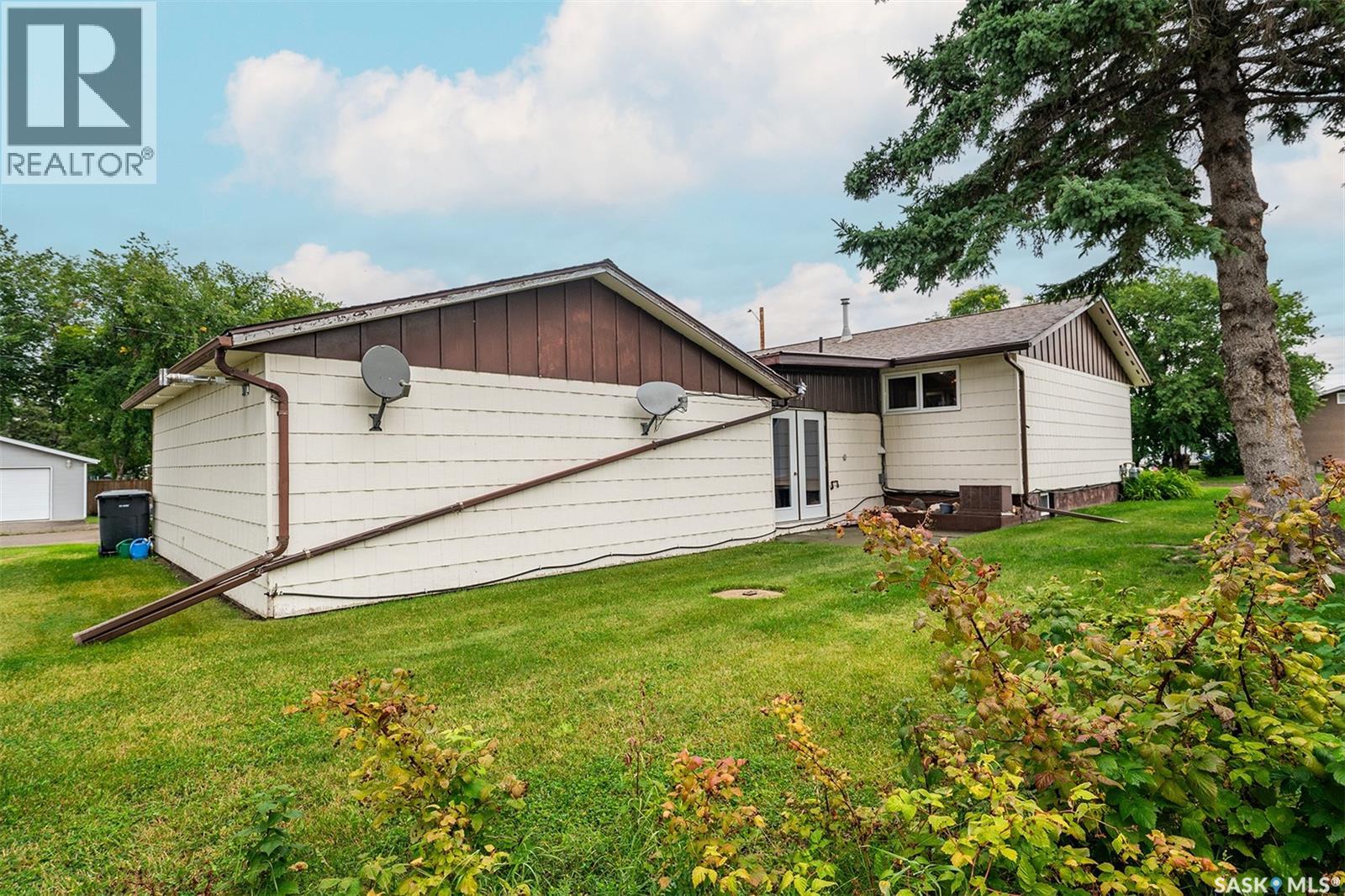 301 9th Street E, Wynyard, Saskatchewan  S0A 4T0 - Photo 41 - SK048443