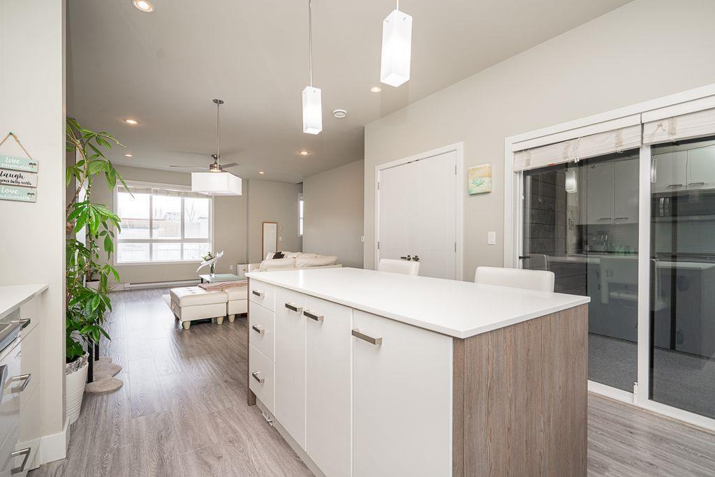 10 1938 North Parallel Road, Abbotsford, British Columbia  V3G 0H1 - Photo 12 - R3165396