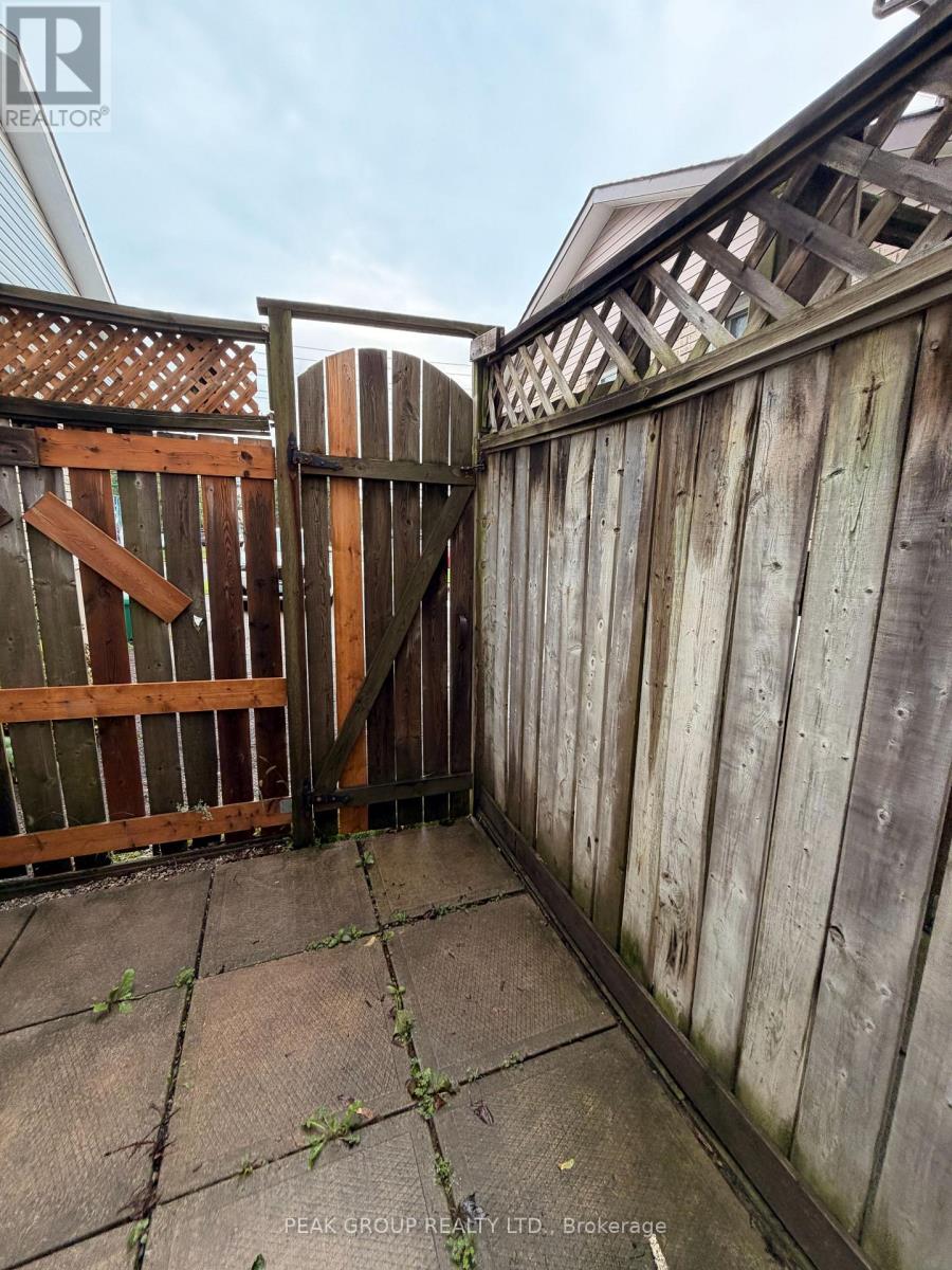 283 Vine Street, St. Catharines, Ontario  L2M 7R5 - Photo 9 - X13783214