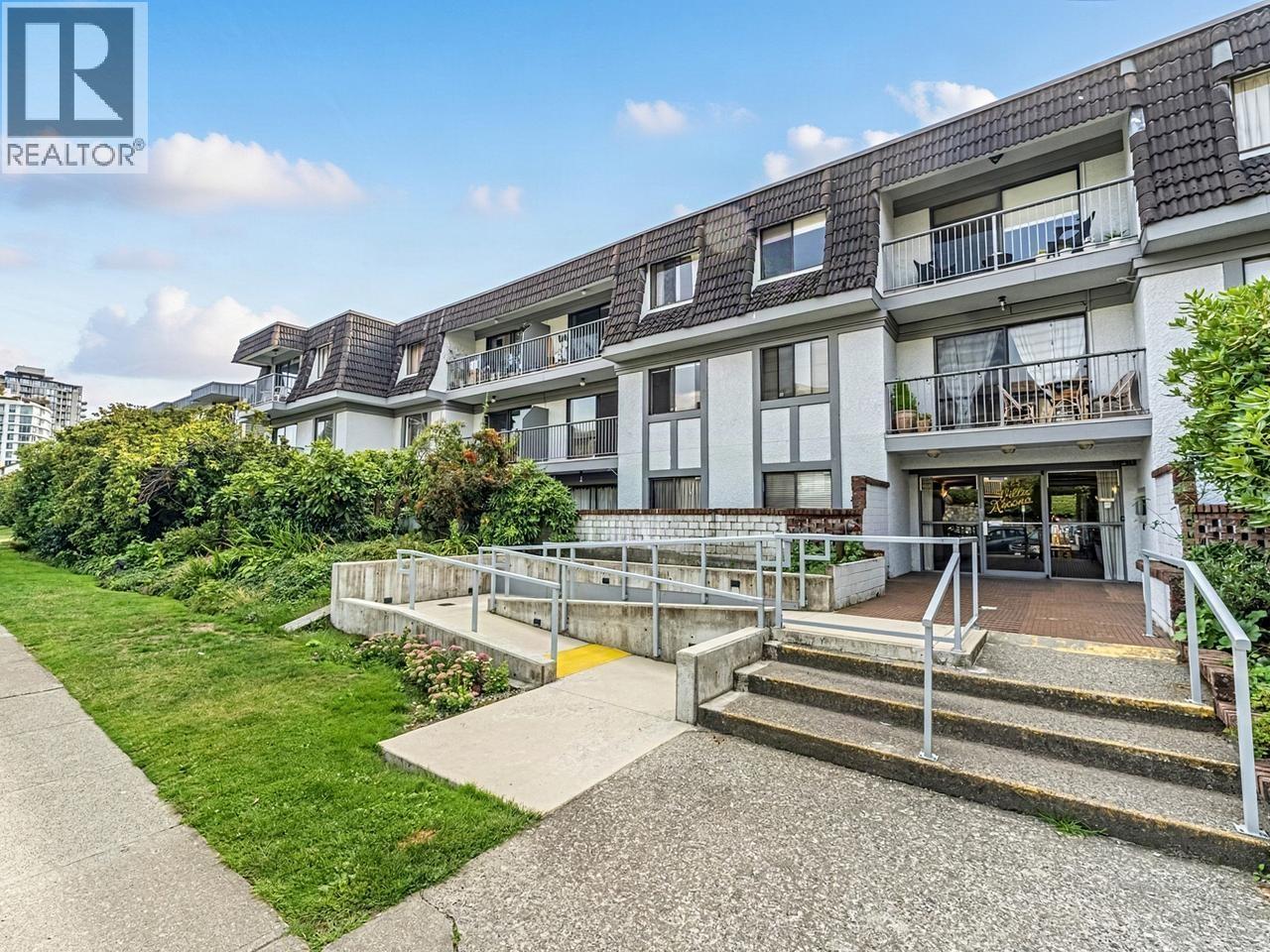 309 275 W 2nd Street, North Vancouver, British Columbia  V7M 1C9 - Photo 2 - R3165362