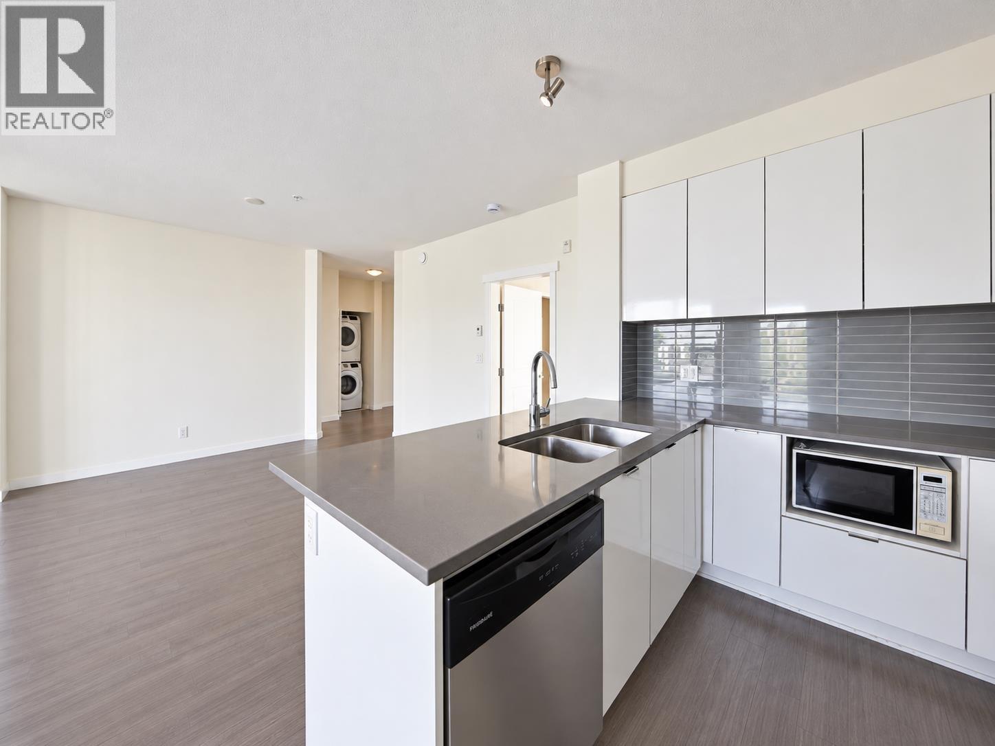 405 9877 University Crescent, Burnaby, British Columbia  V5A 0E5 - Photo 9 - R3165375