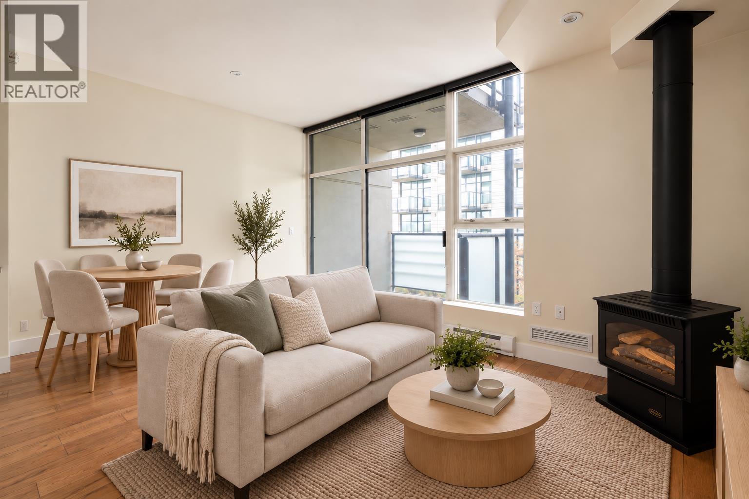 322 8988 HUDSON STREET, vancouver, British Columbia