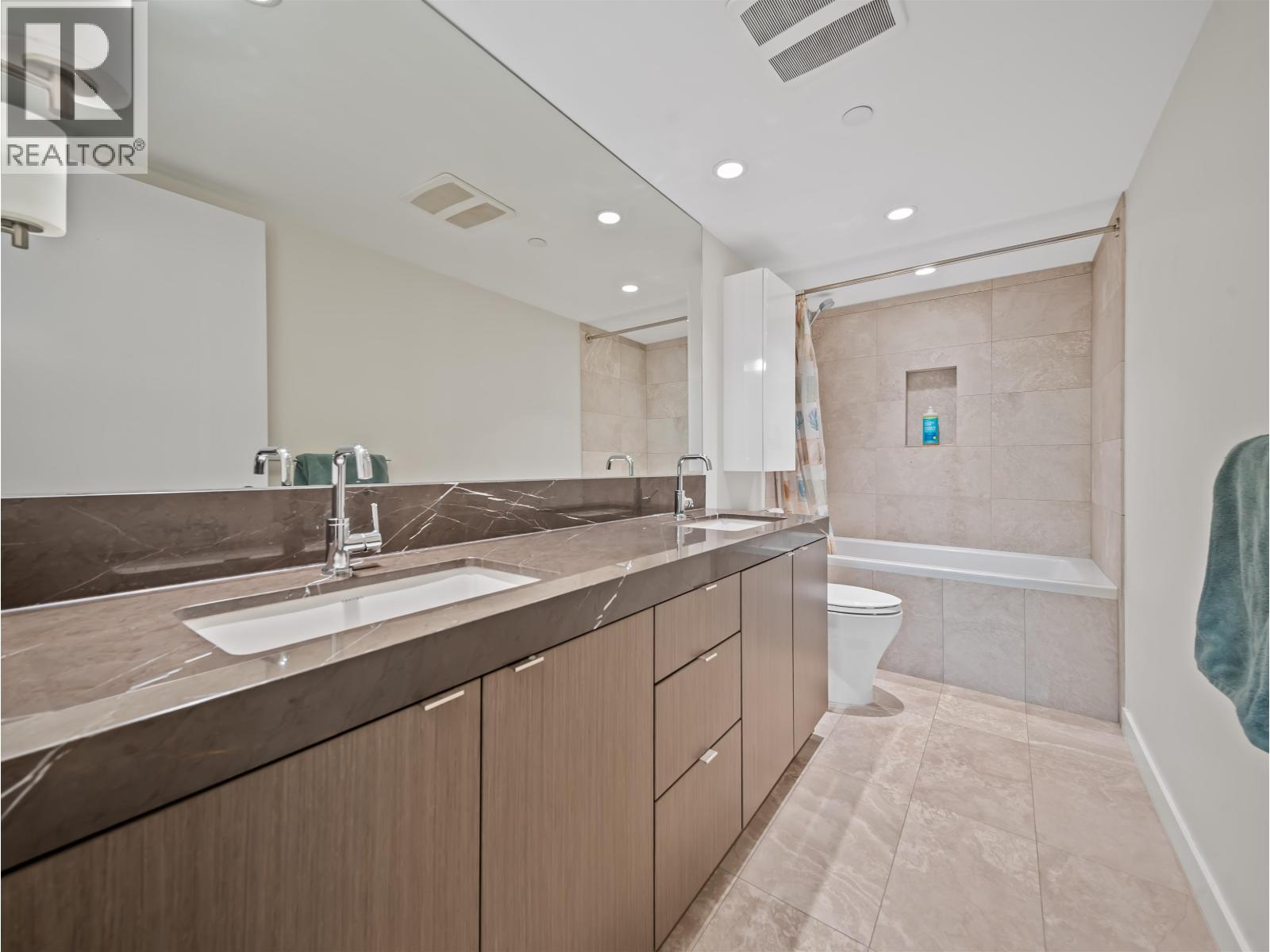 704 125 E 14th Street, North Vancouver, British Columbia  V7L 0E6 - Photo 19 - R3165384