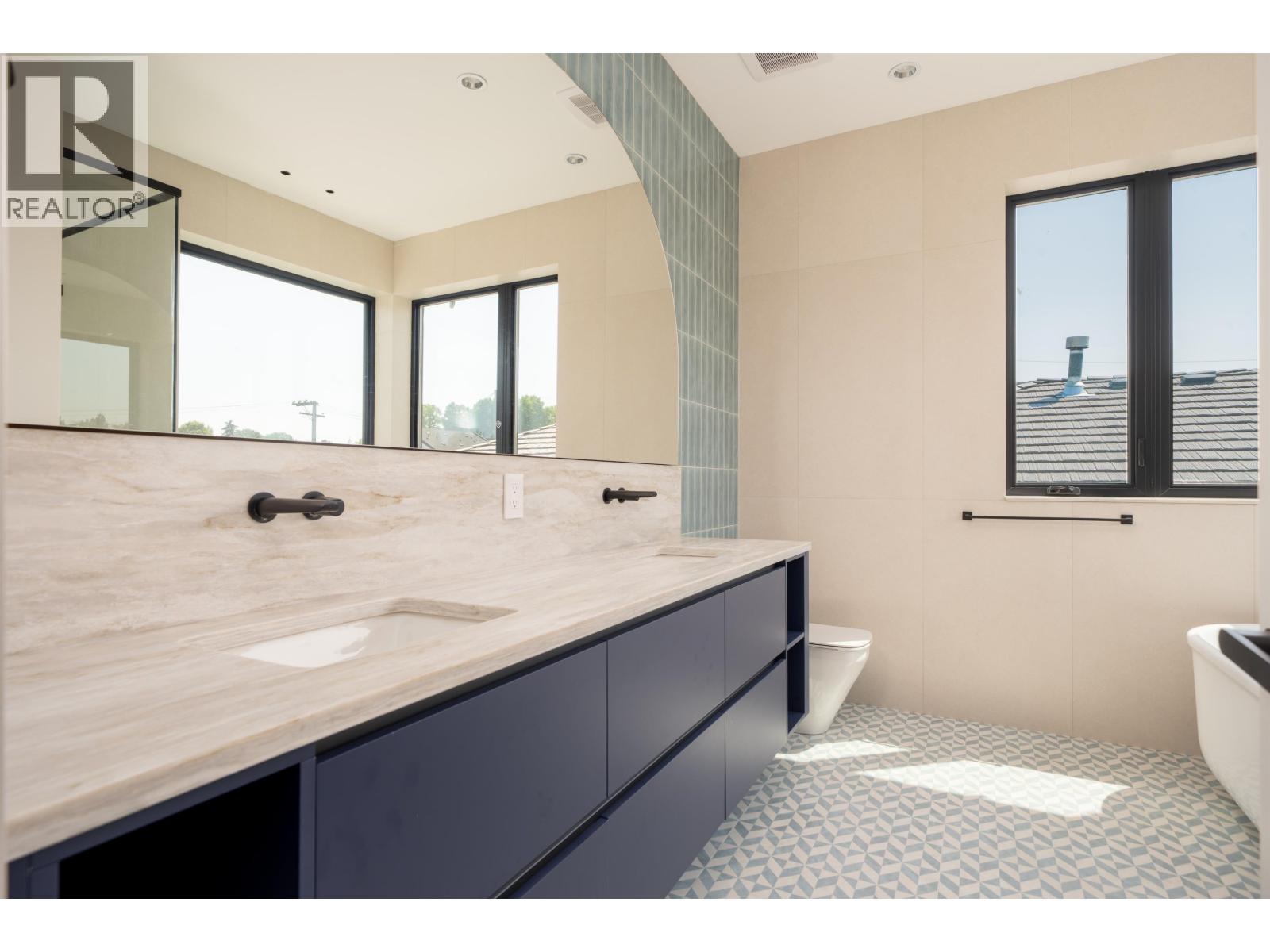2 1450 E 30th Avenue, Vancouver, British Columbia  V5N 3A2 - Photo 11 - R3165408